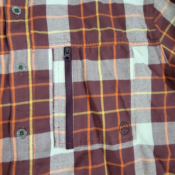 Wrangler ATG Regular Fit Long Sleeve Plaid Button Down Shirt Mens XL - Picture 7 of 16